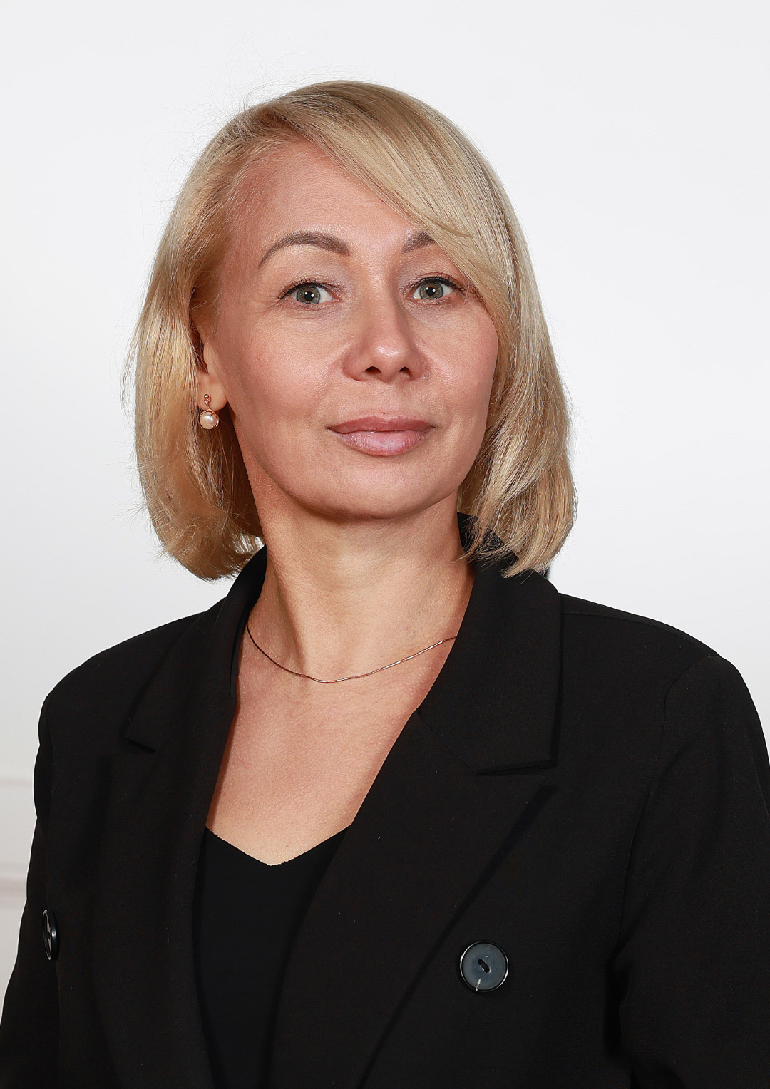 Пряхина Елена Азивовна.